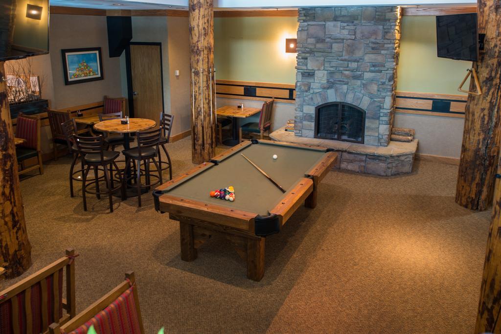 格兰德洛奇套房酒店 Mount Crested Butte 外观 照片